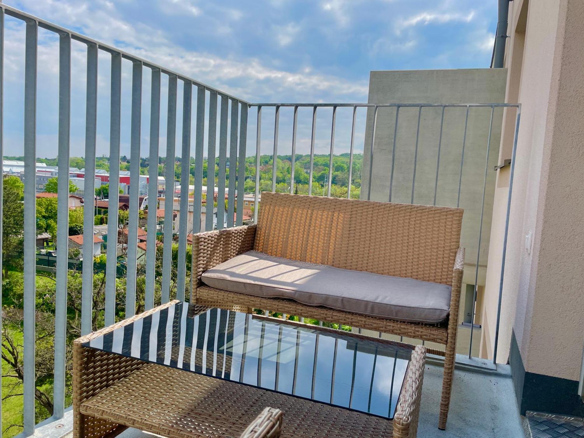 Central 55M2 Flat With Balcony & Parking Viyana Dış mekan fotoğraf